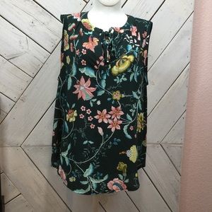 Ann Taylor Loft Green Floral Top